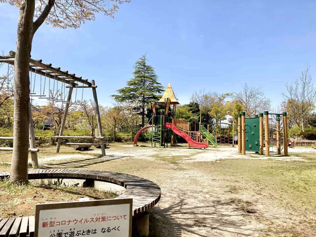 近く の うん てい が ある 公園