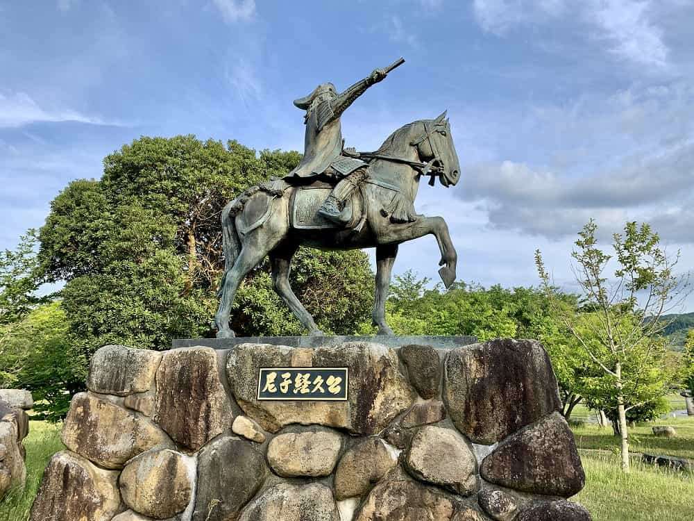 安来市_三日月公園_広瀬_月山_観光_尼子経久公_島根おでかけ_子連れ_オススメ