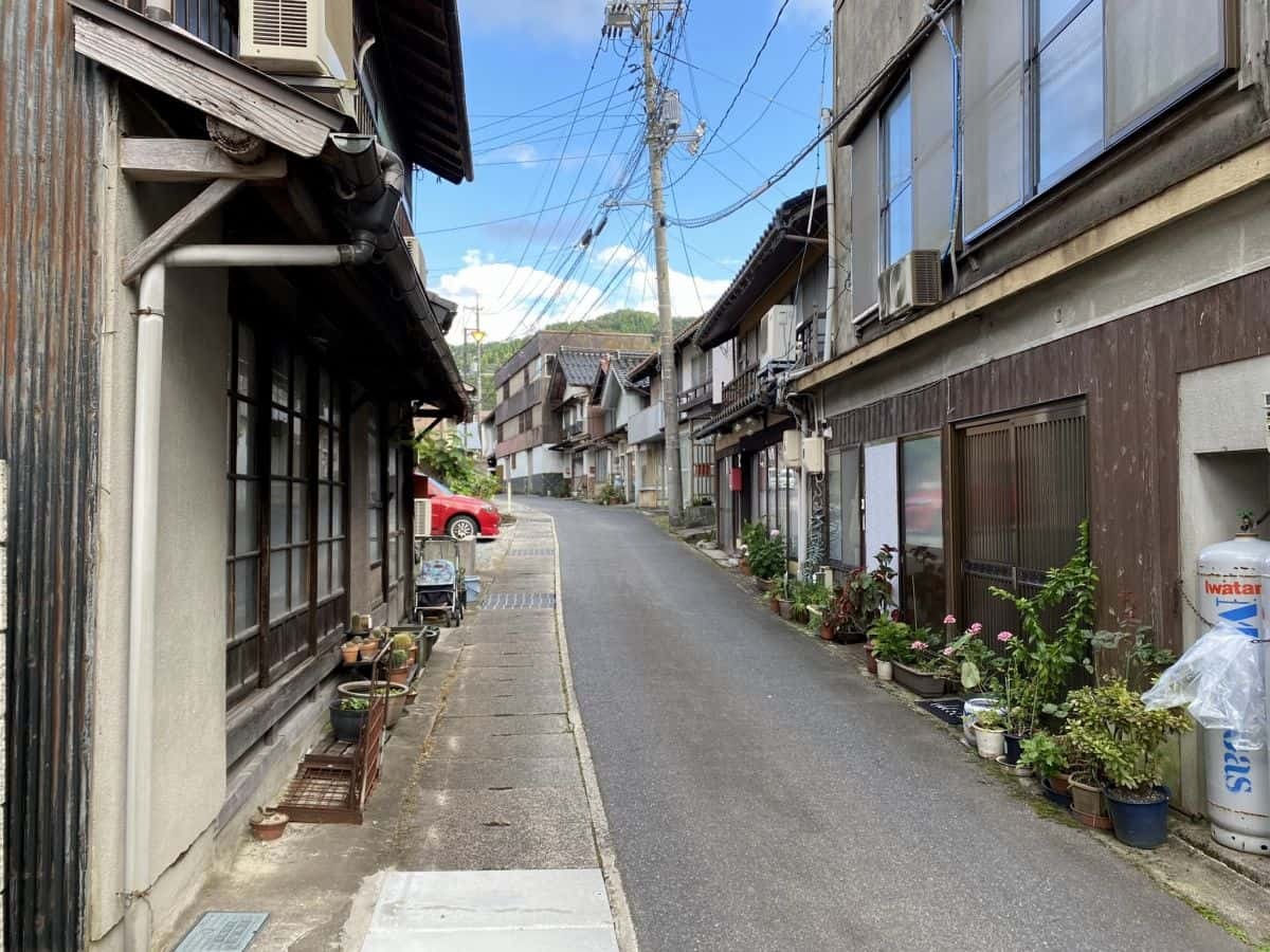 JR江尾駅_ローカル線_鉄道旅_さんぽ