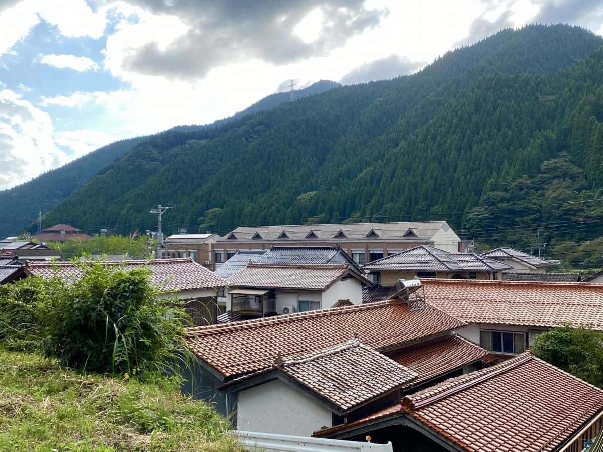 JR江尾駅_ローカル線_鉄道旅_さんぽ