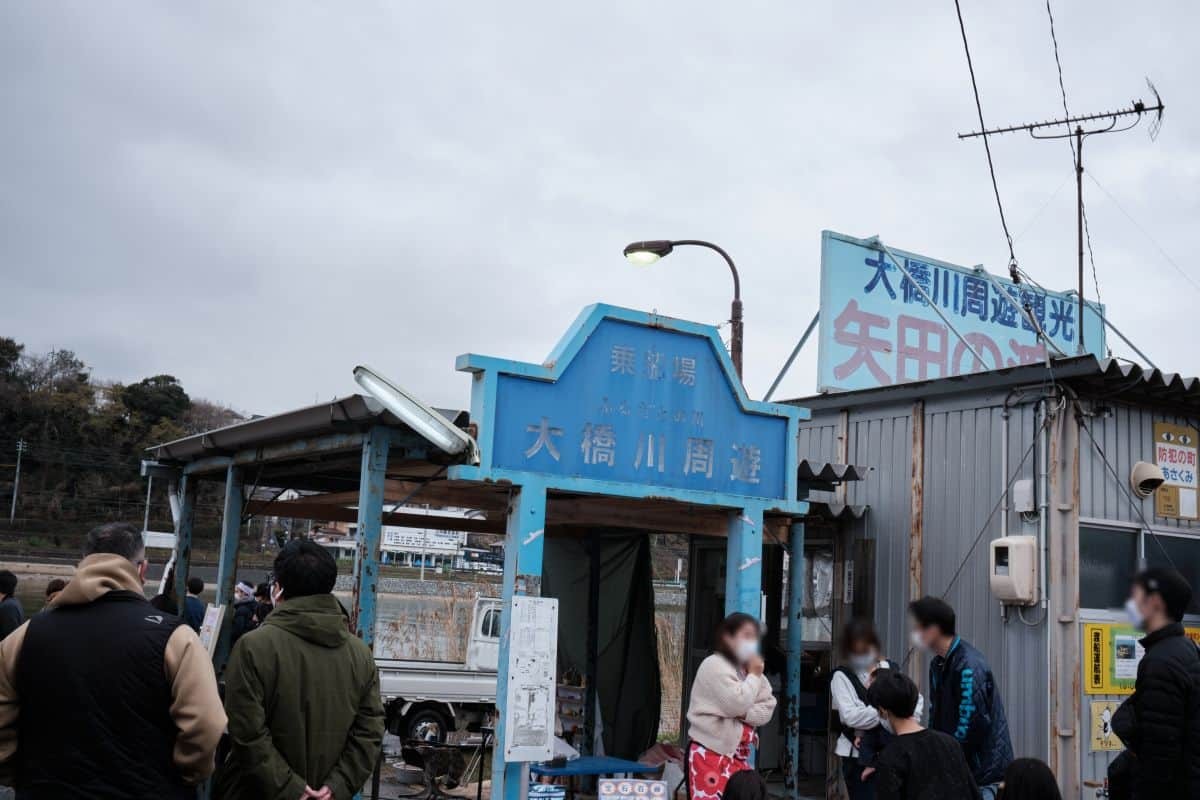 島根県松江市で毎月開催されている朝市「朝酌おはようございますモーニングマーケット（あおむむ）」の現地の様子
