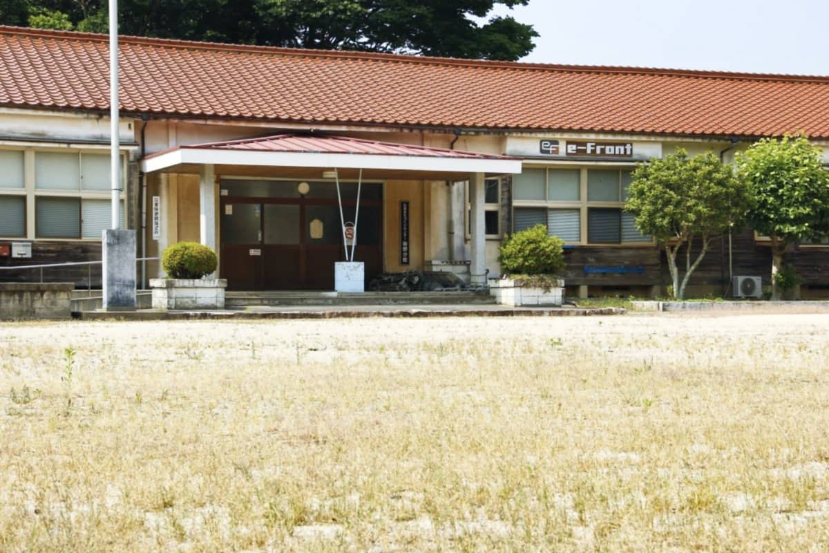 島根県浜田市の『旧後野小学校（石見公民館 後野分館）』の旧校舎