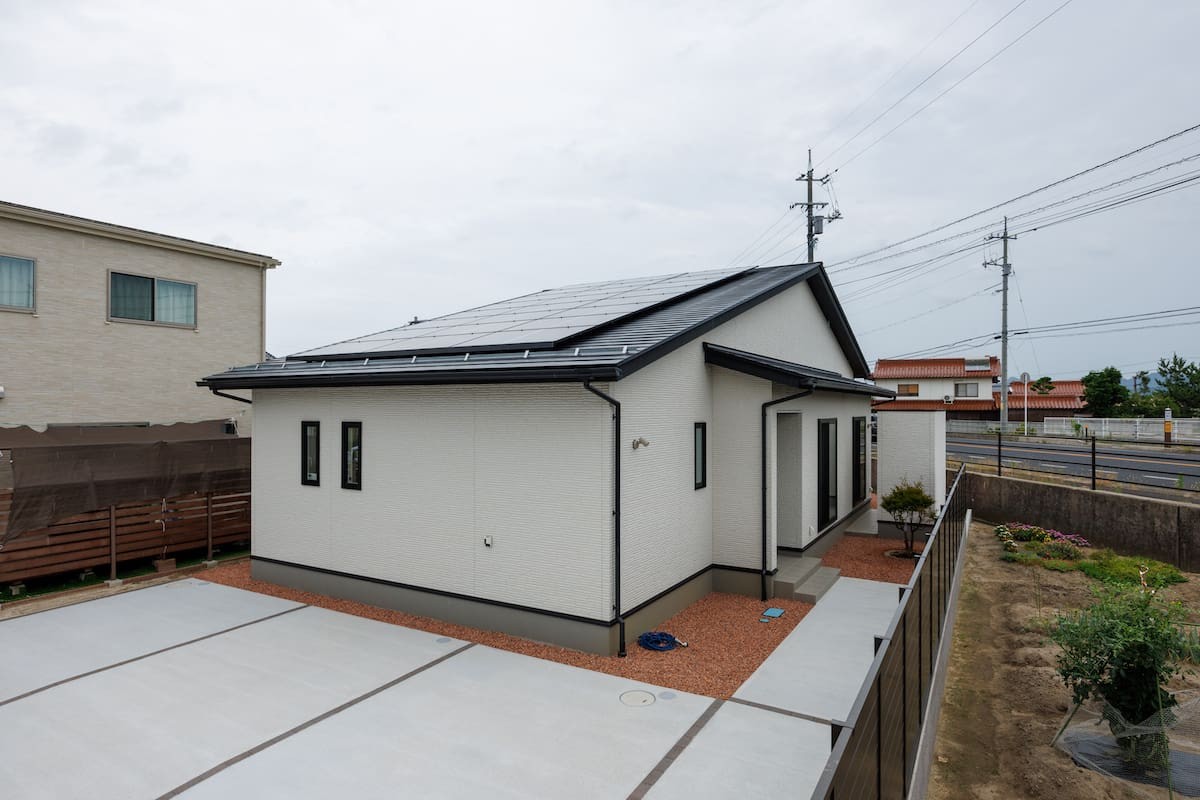 島根県出雲市のおすすめ工務店「キュービックホーム」による平屋の外観