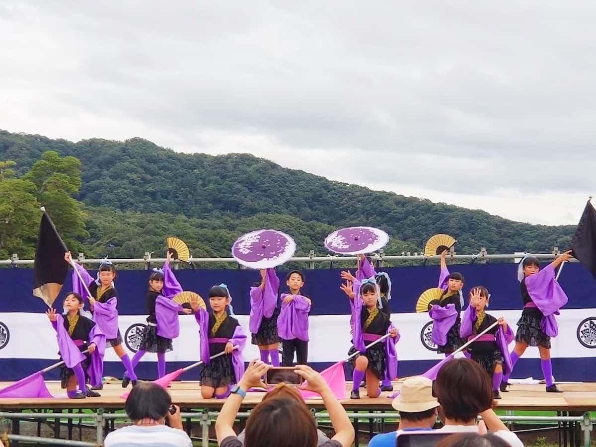 「Tottori color guard Ribbon（鳥取カラーガードリボン）」のパフォーマンス