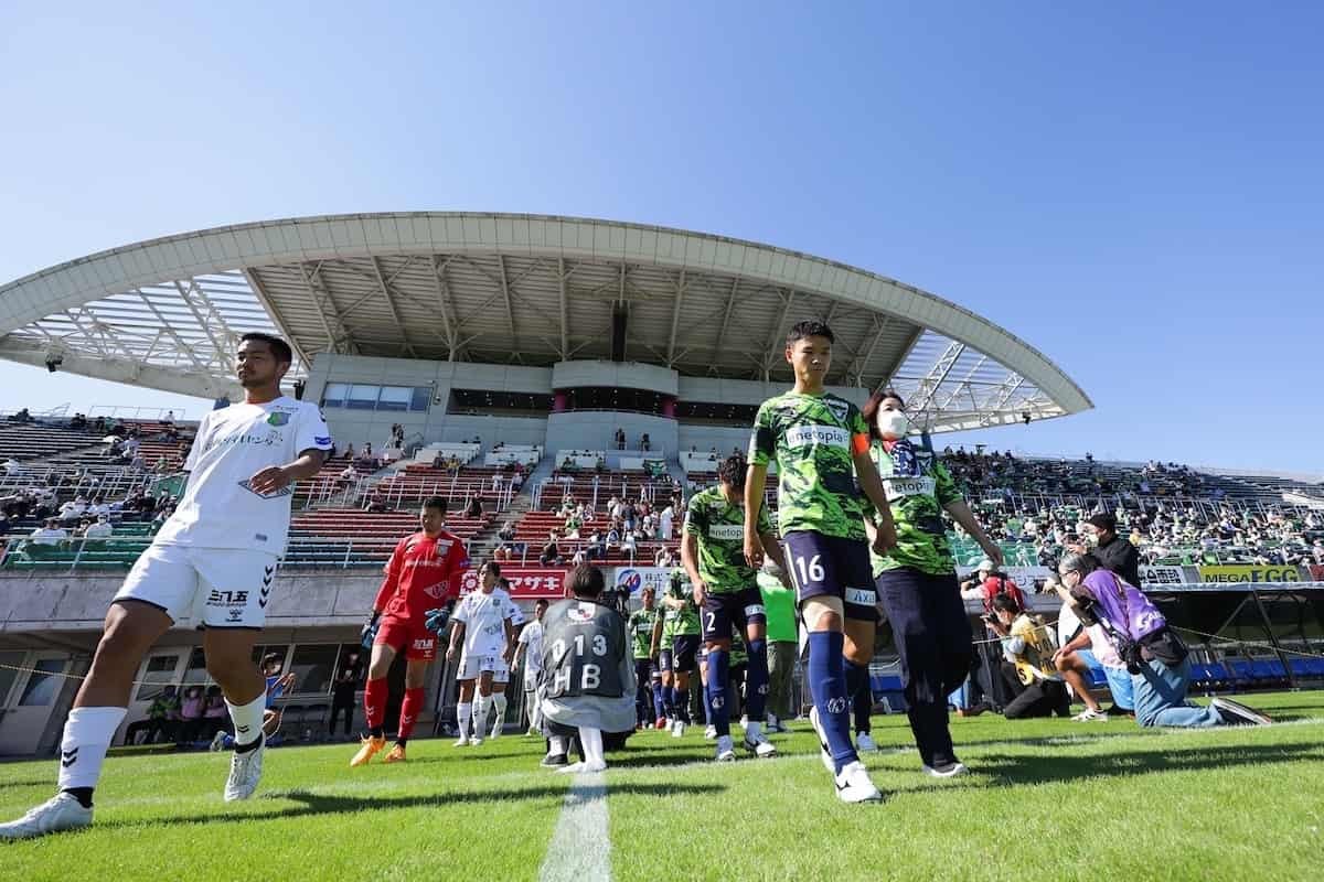 鳥取県のプロサッカークラブ「ガイナーレ鳥取」の選手