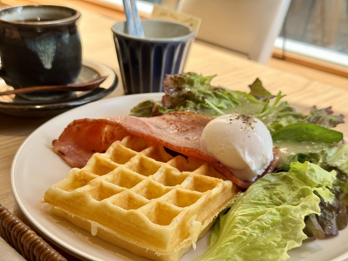 出雲大社の参道にあるカフェ『Koharu(こはる)』のモーニング