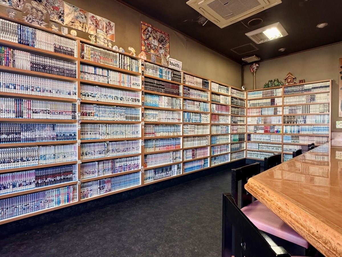 島根県出雲市のラーメン店『風風ラーメン平田店』のマンガコーナー