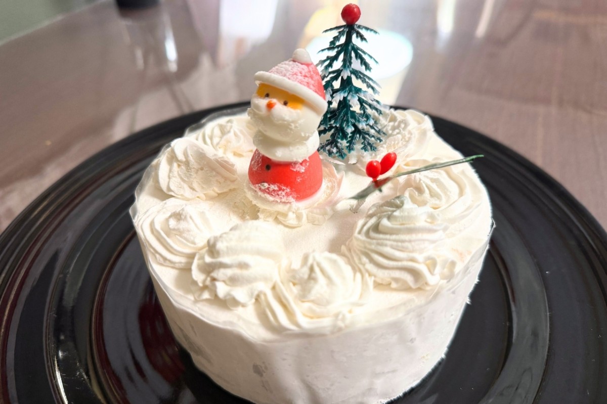 島根県大田市にあるお菓子屋さん『きいちご』のホールケーキ