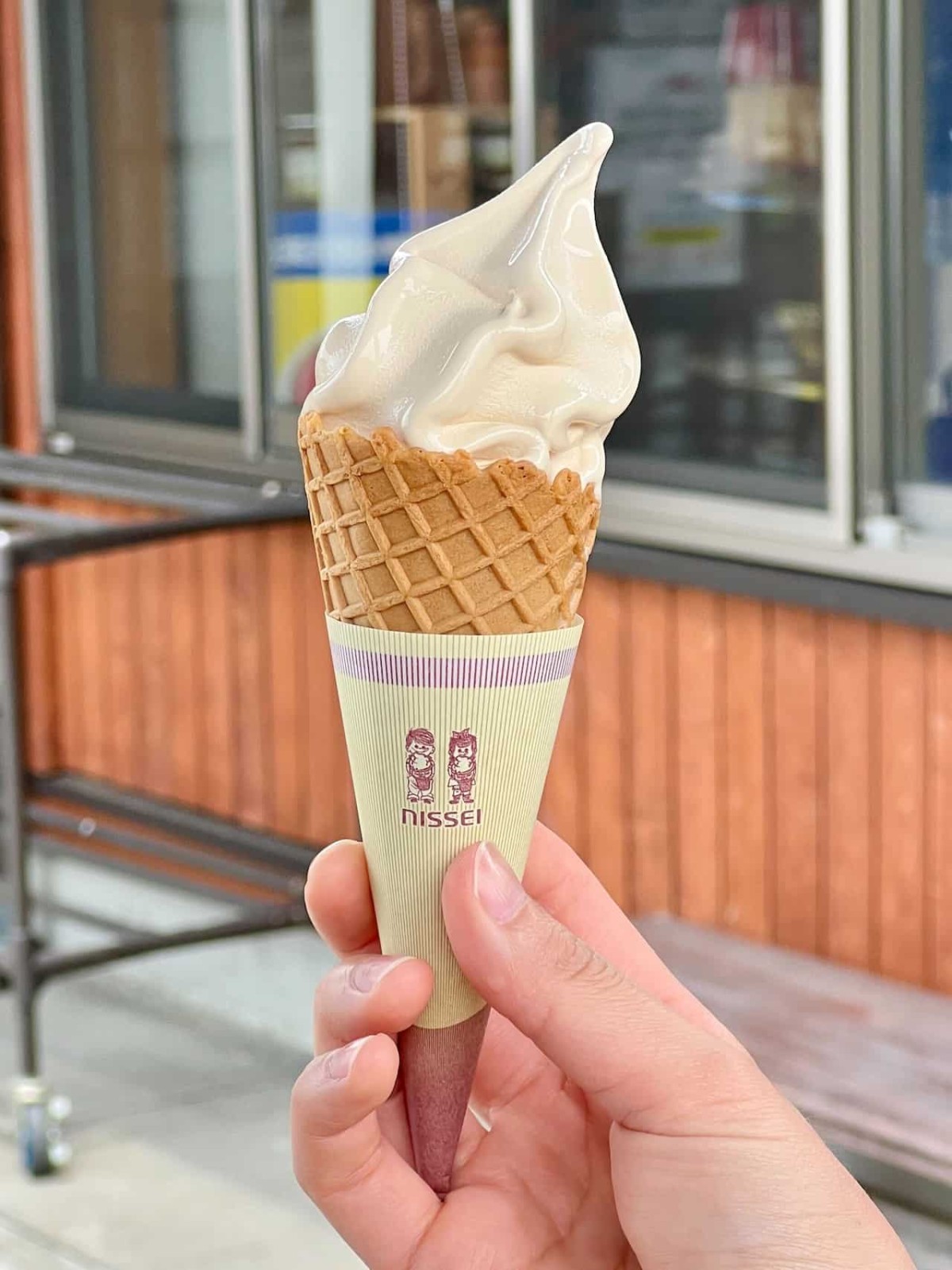 鳥取県西伯郡大山町にある『道の駅 大山恵みの里』のソフトクリーム