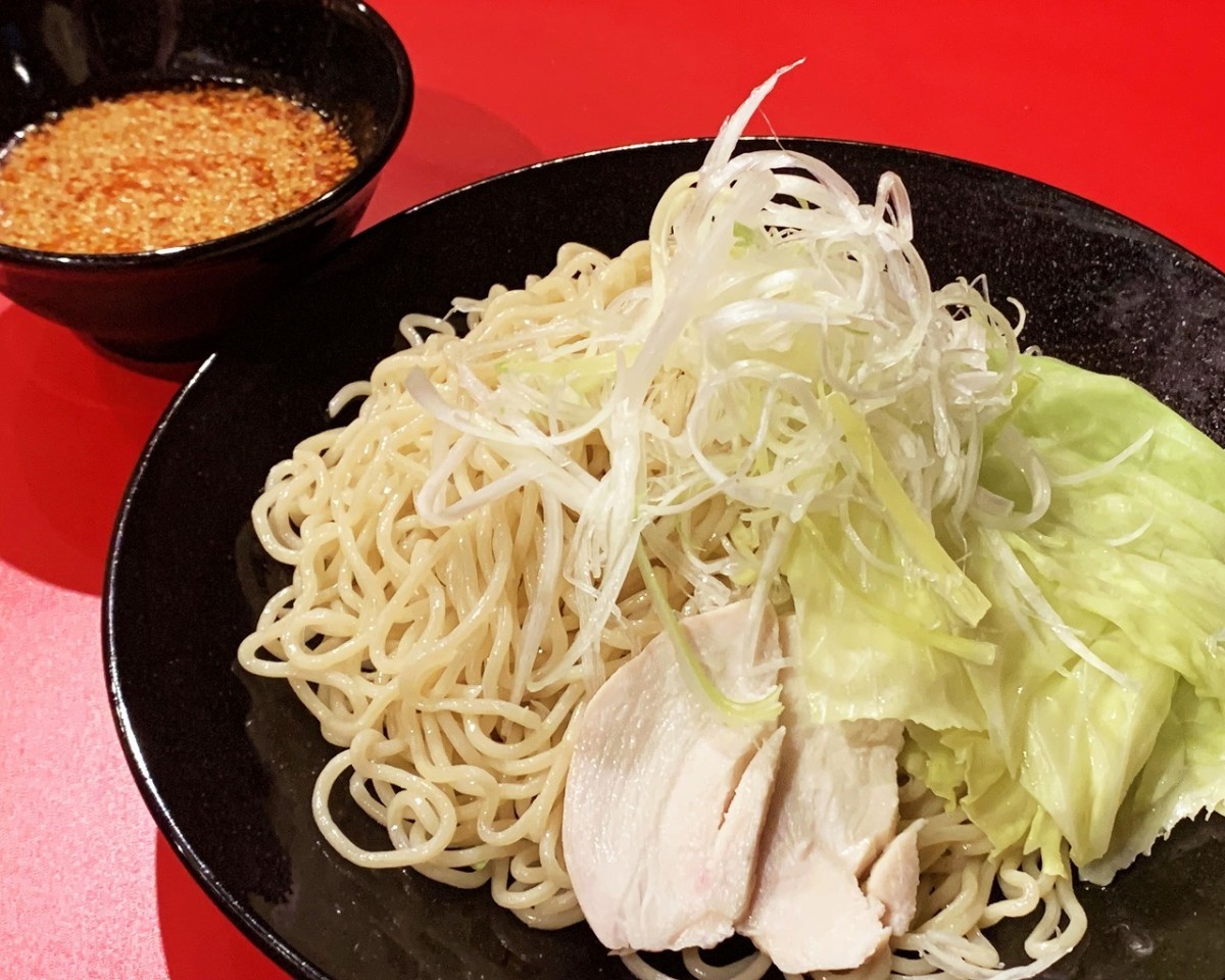 島根県松江市伊勢宮町にある『辛麺亭』の広島風つけ麺