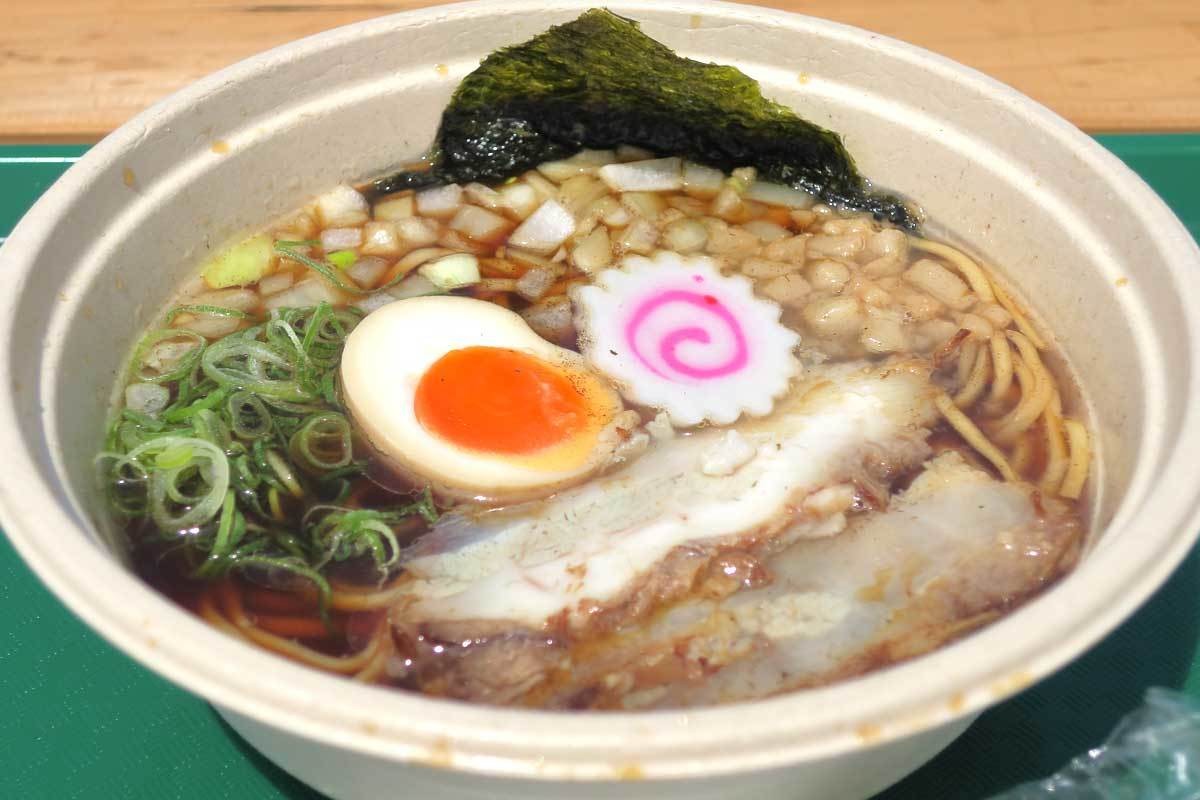 島根県出雲市にある『中華そば 出雲 いのうえ』の中華そば