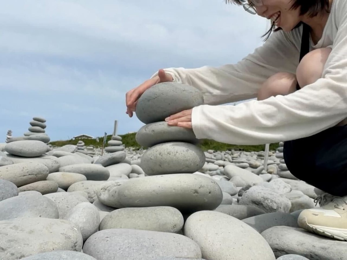 鳥取県琴浦町にある自然海岸「鳴り石の浜」の様子