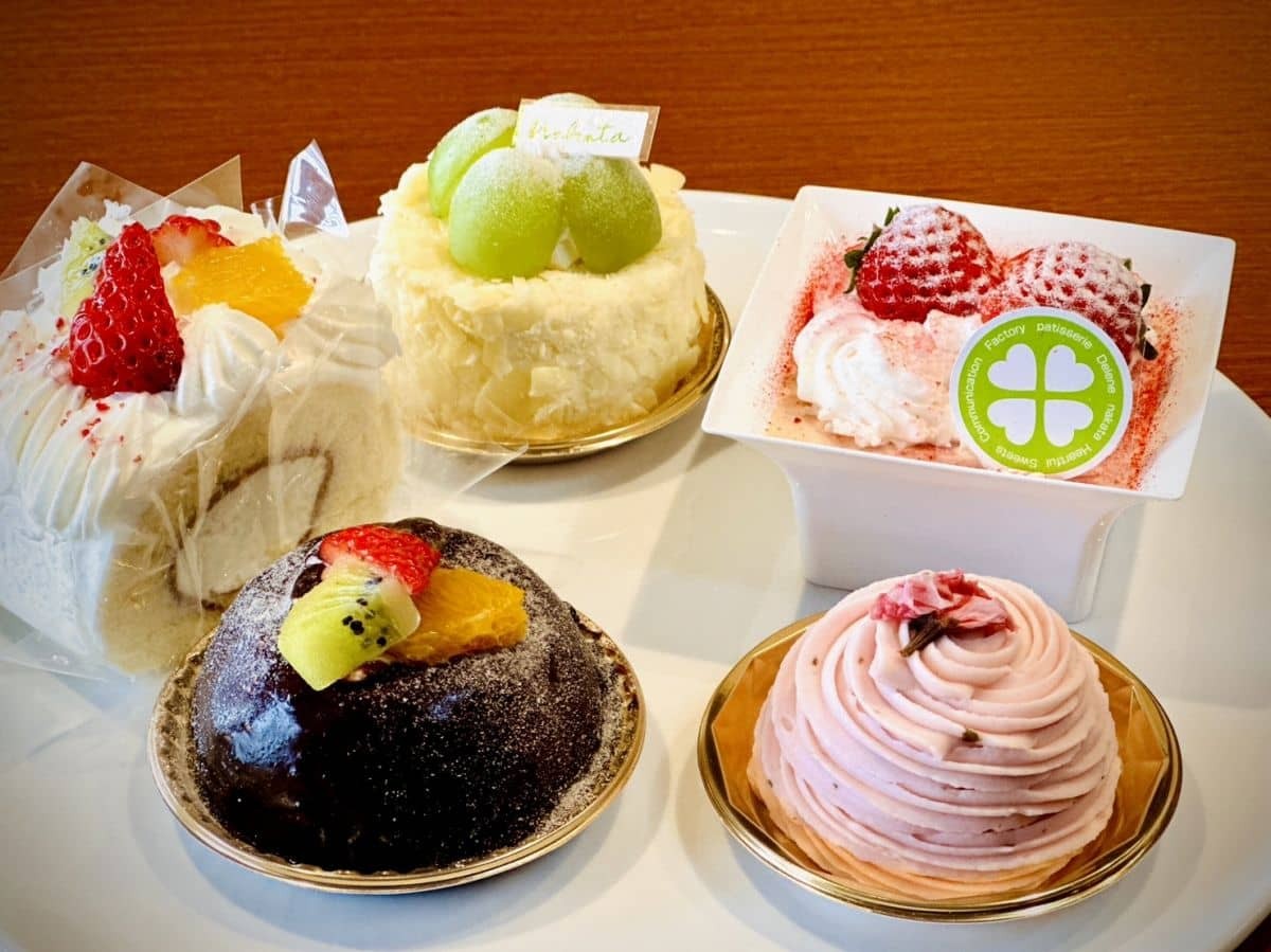 島根県奥出雲町横田のカフェ『カフェシナトラ』のケーキカフェの登場ケーキ