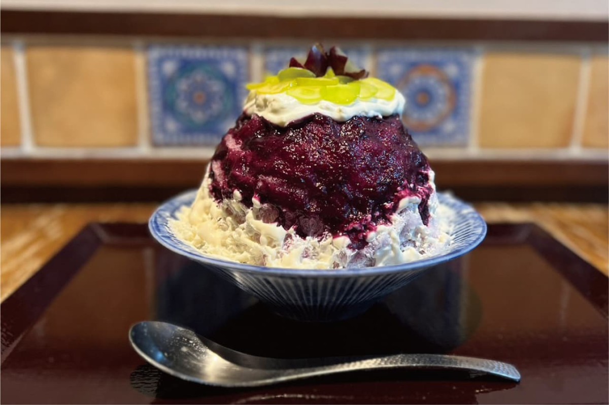 鳥取市カフェ「BOWL TABLE」と「茶房オクノシブヤ」のコラボかき氷