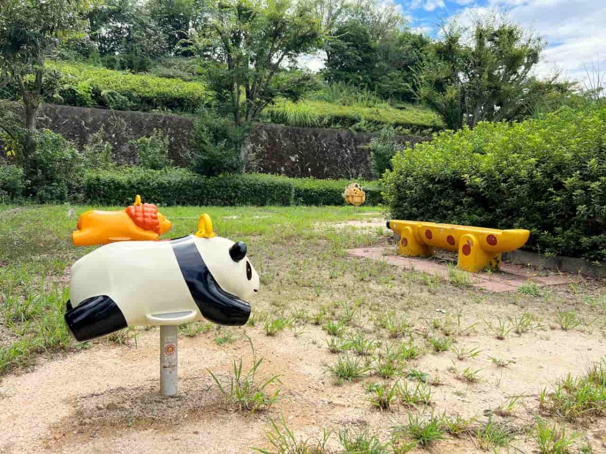 島根県松江市にある『東出雲中央公園』の遊具