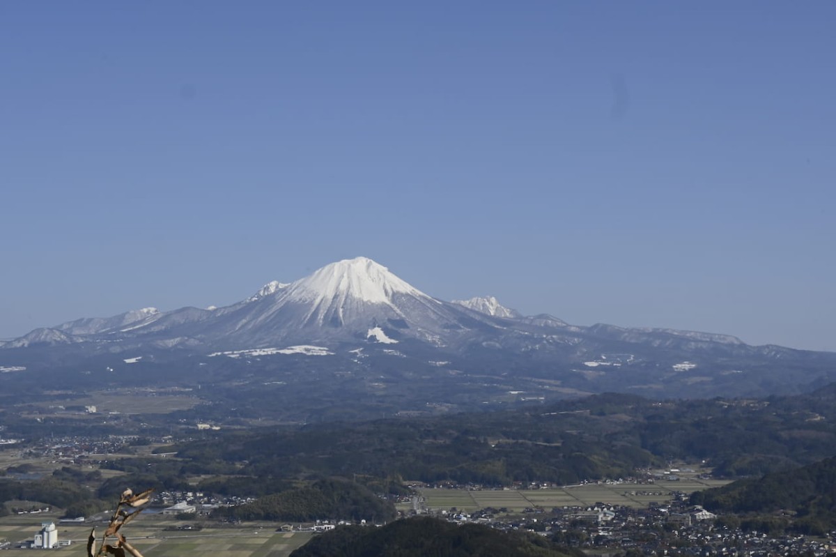 鳥取県南部町にある「母塚山展望台」からの眺め