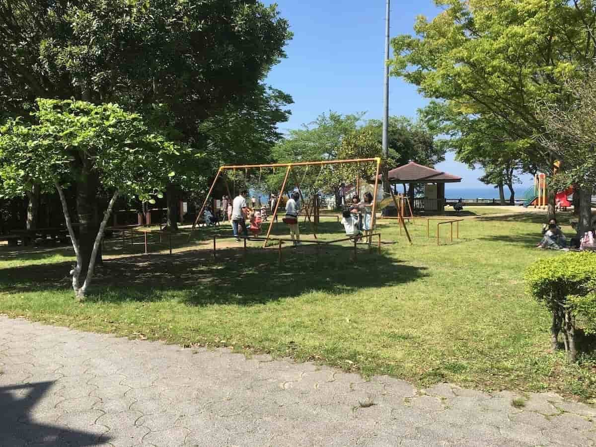 島根県のフィールドアスレチック施設『万葉公園』の「子どもの広場」