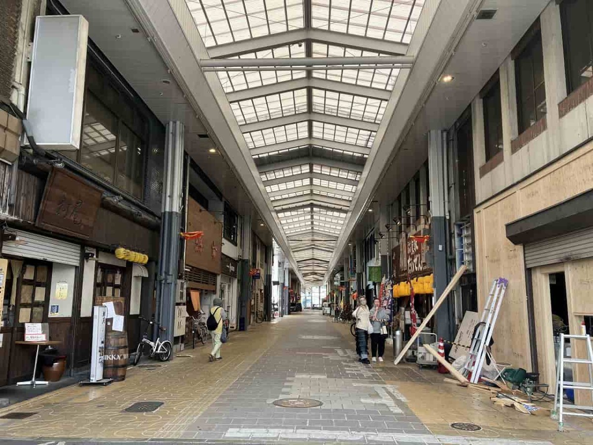 鳥取県鳥取市の駅前商店街「サンロード」の様子（2024.05撮影）