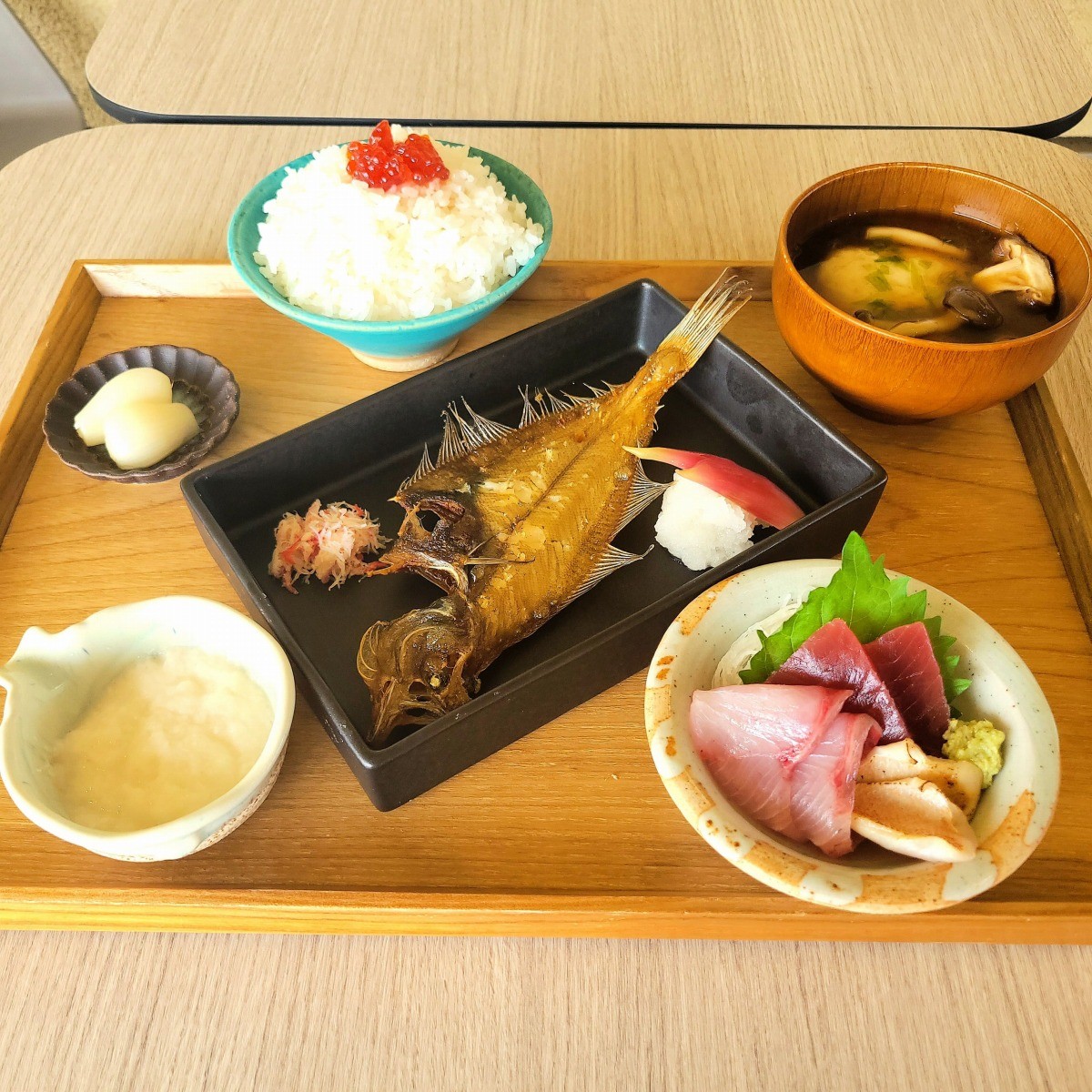 鳥取県北栄町の『道の駅ほうじょう』の秋メニュー「ねばりっこ食堂定食」