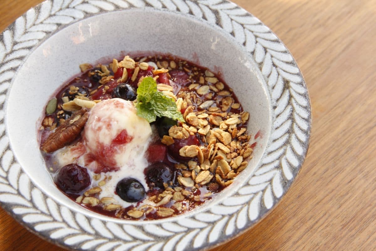 鳥取県米子市の古民家カフェ『カフェトムテ』のベリーのスープ