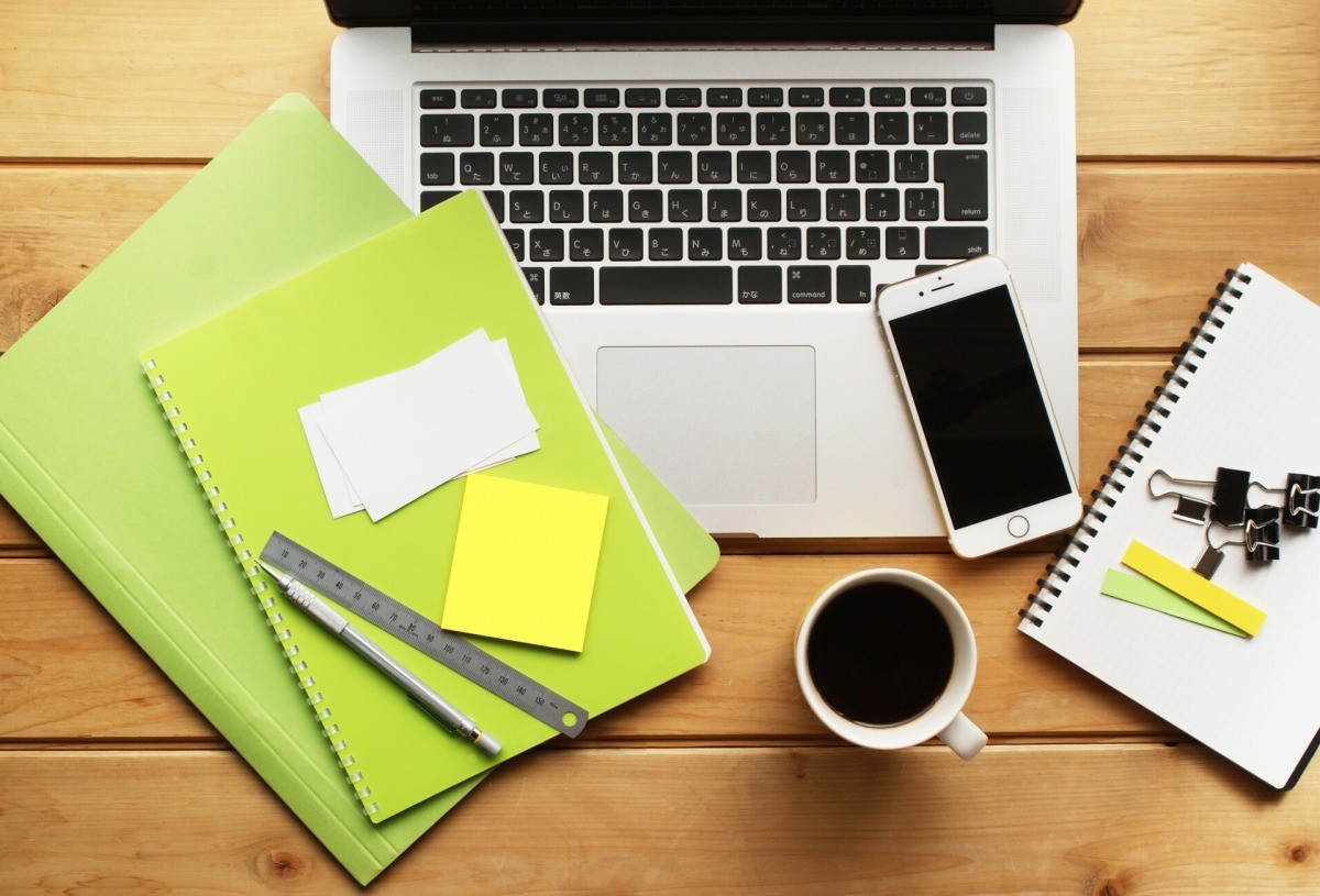 パソコンを使って勉強中