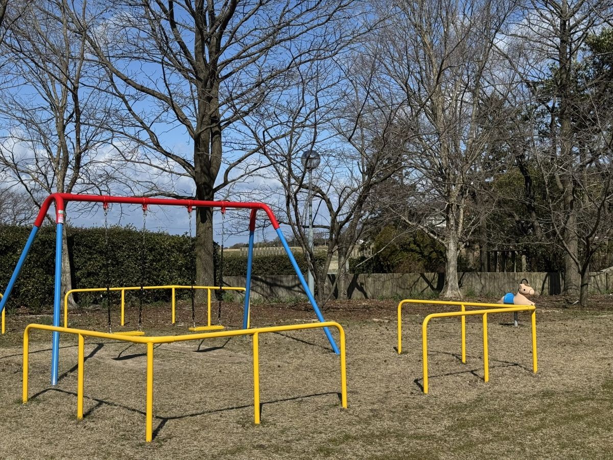 米子市の歴史公園「伯耆古代の丘公園」の遊具