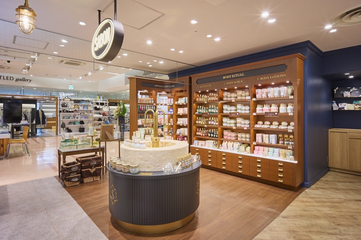 フルーツギャザリングシャミネ松江店の店内