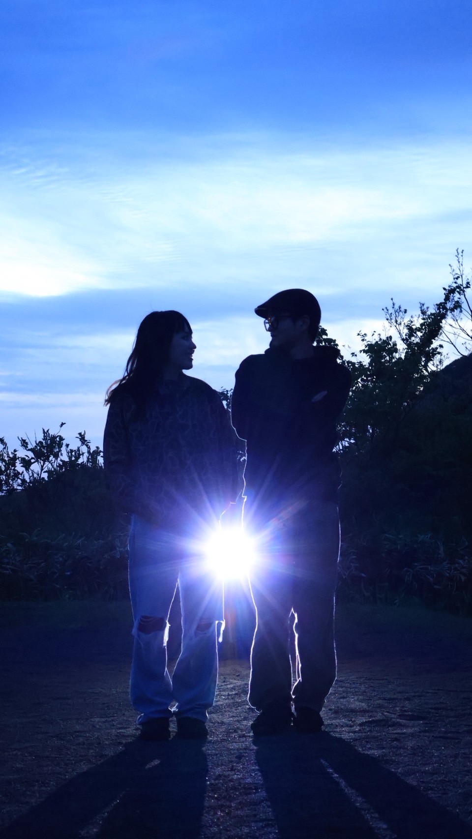 三瓶山シルエットフォト体験の撮影イメージ