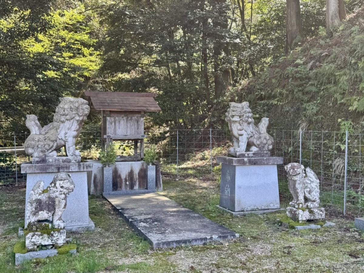 倉吉市耳にある耳神社