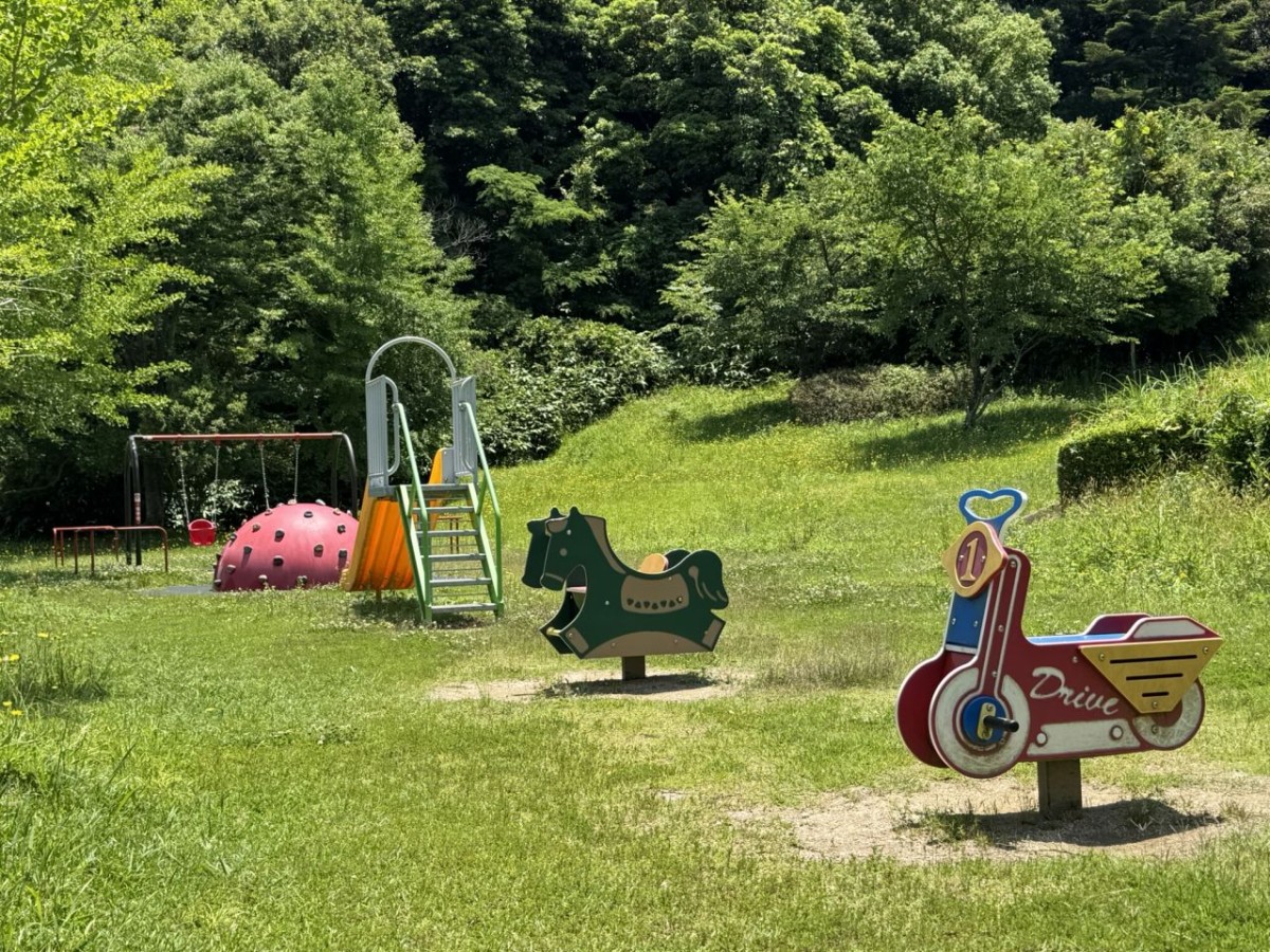 島根県雲南市にある『加茂中央公園』のちびっこ広場