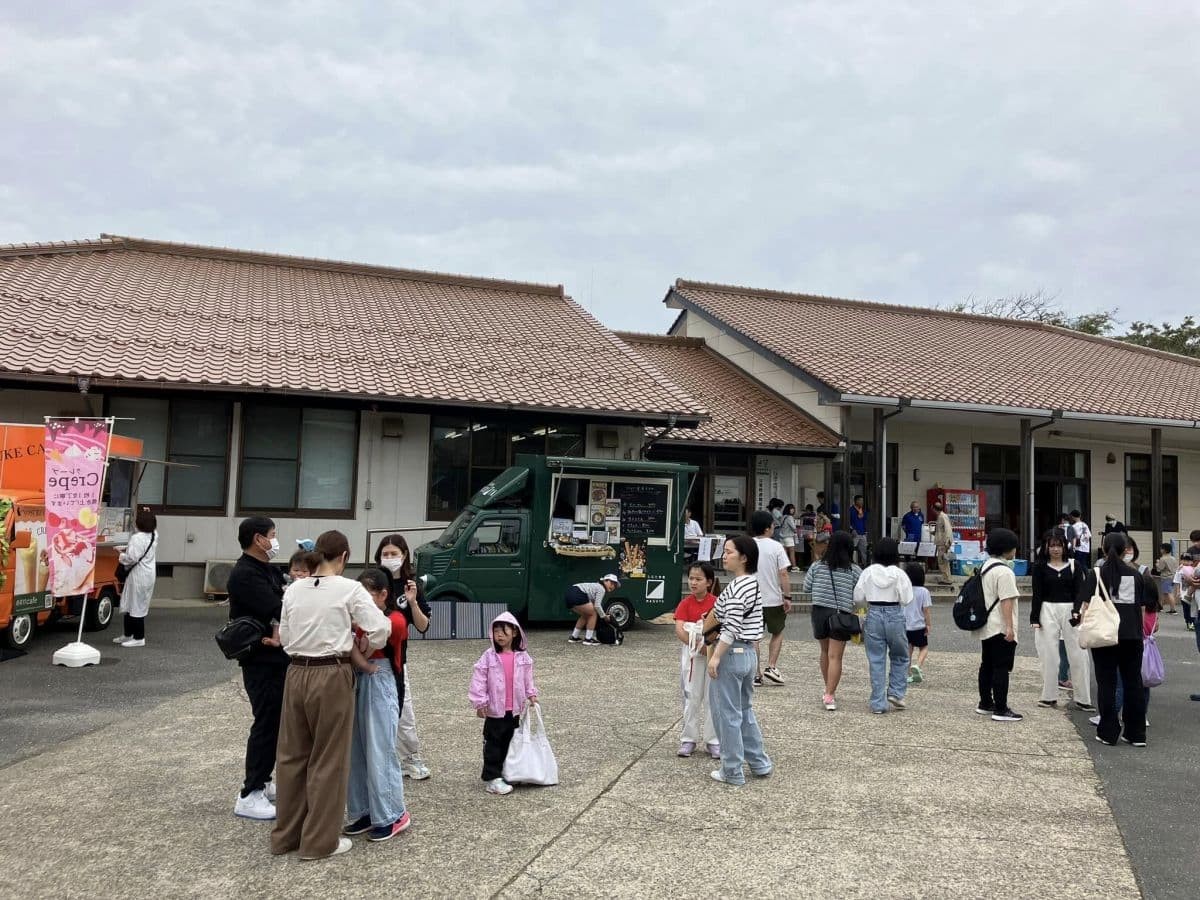 波子駅で行われたイベントの様子