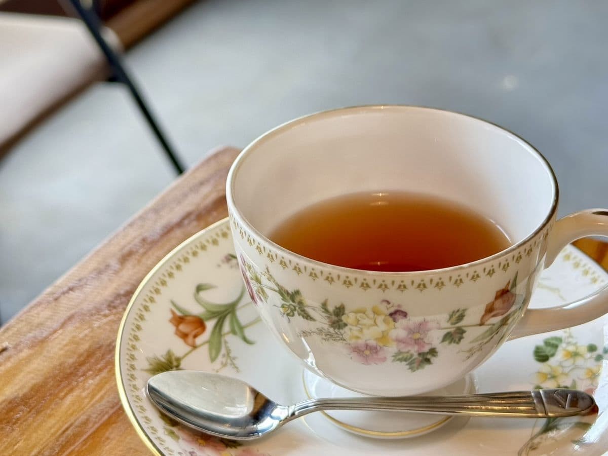 鳥取県米子市の古民家の北欧カフェ『カフェトムテ』の紅茶