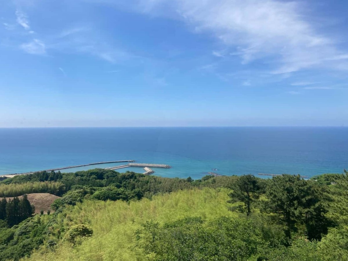 鳥取県東伯郡湯梨浜町にある『ハワイ風土記館』からの景色