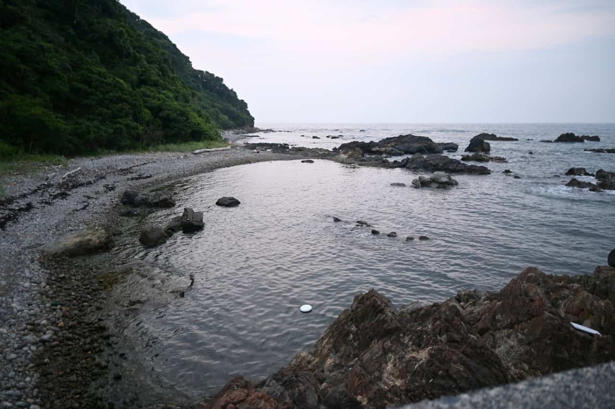 鳥取県鳥取市にある「酒津漁港」周辺の様子