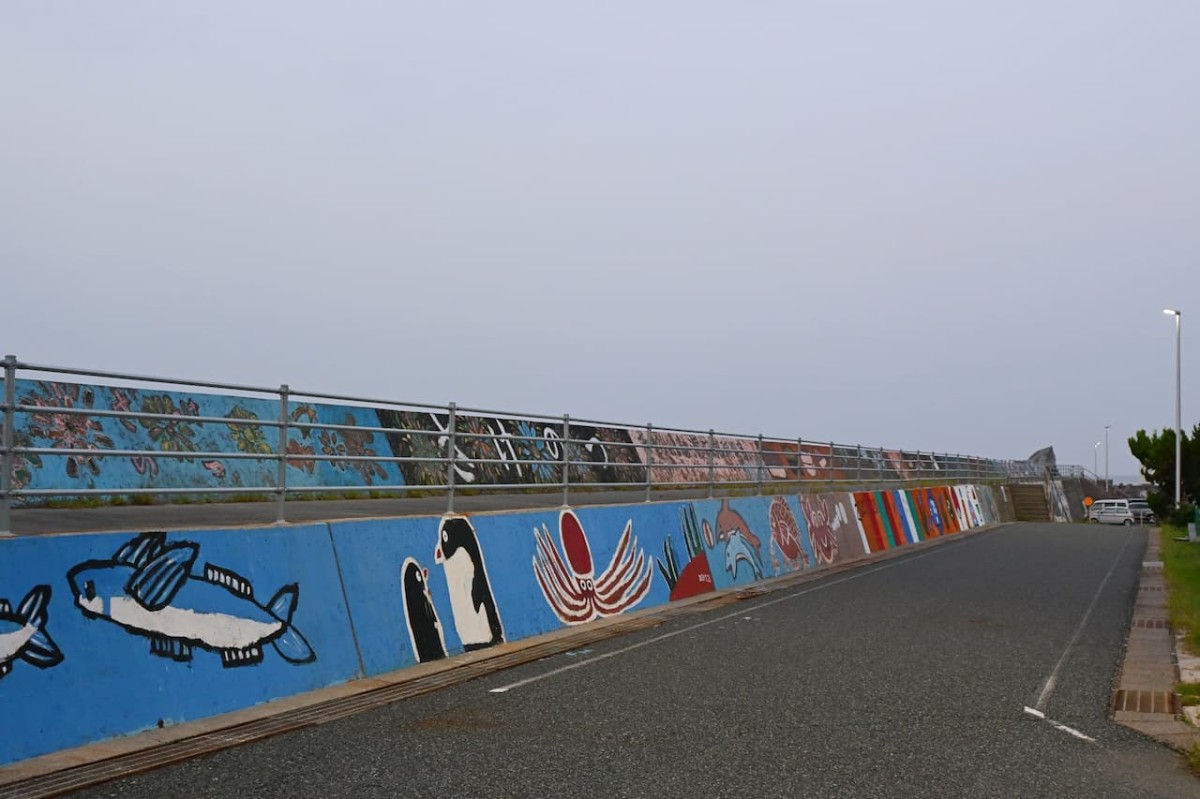 鳥取県鳥取市にある「酒津漁港」周辺の様子
