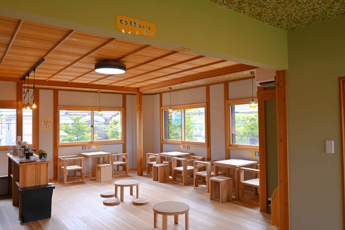 鳥取県米子市にある『おもちゃ屋SUN』のくつろぎスペース