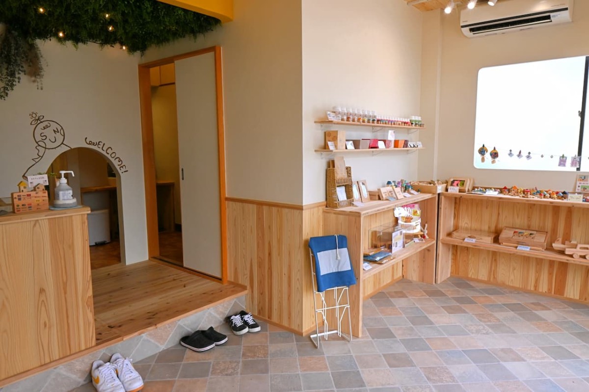 鳥取県米子市にある『おもちゃ屋SUN』の店内