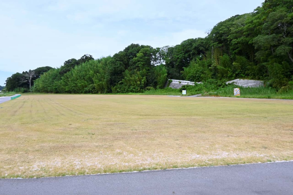 鳥取県米子市にある『水辺の楽校』の グラウンド