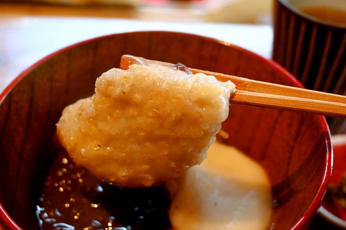 鳥取県米子市にある茶舗『静香園』で味わえる「もちプチぜんざい」