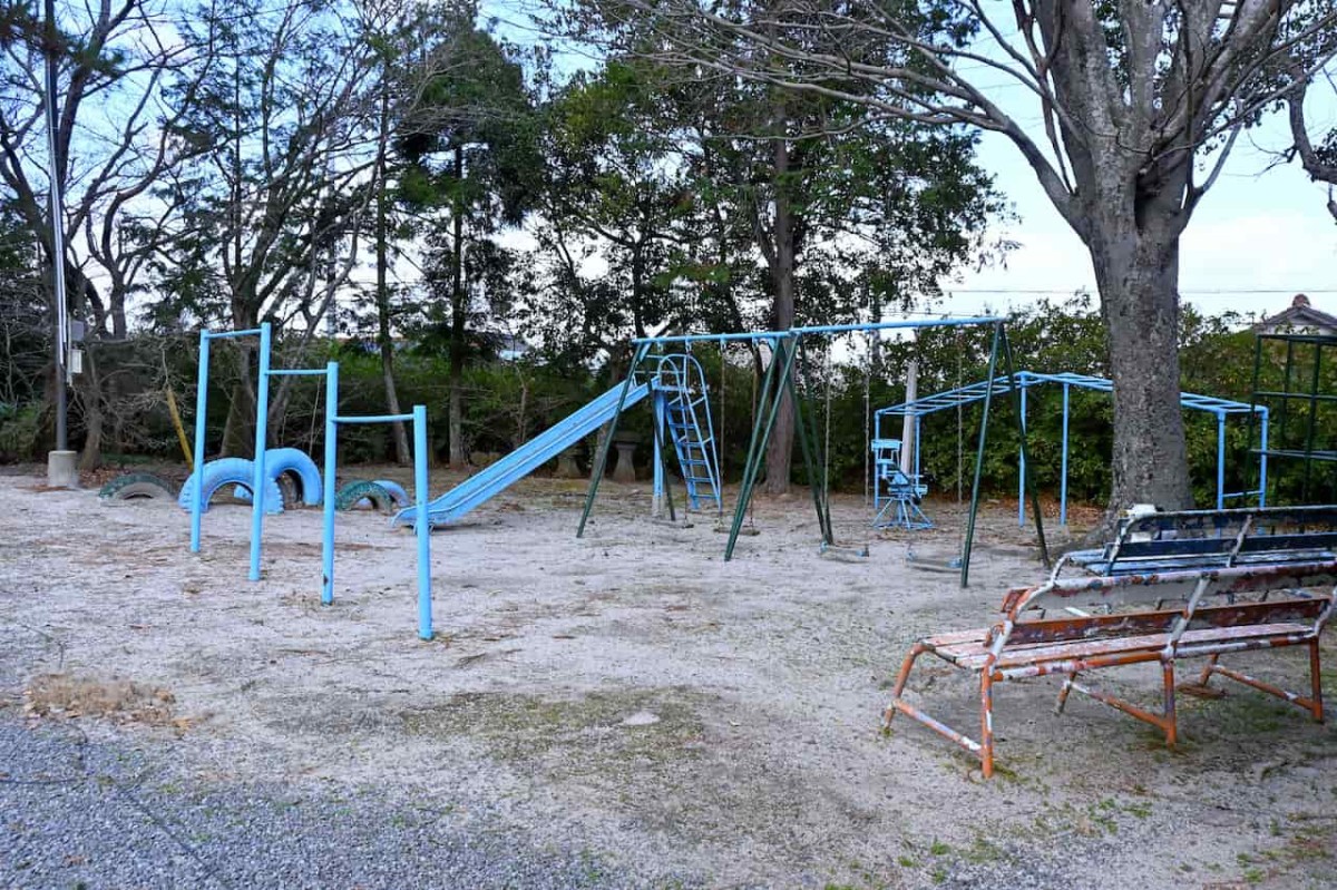 鳥取県米子市にある『八幡神社』内にある遊具