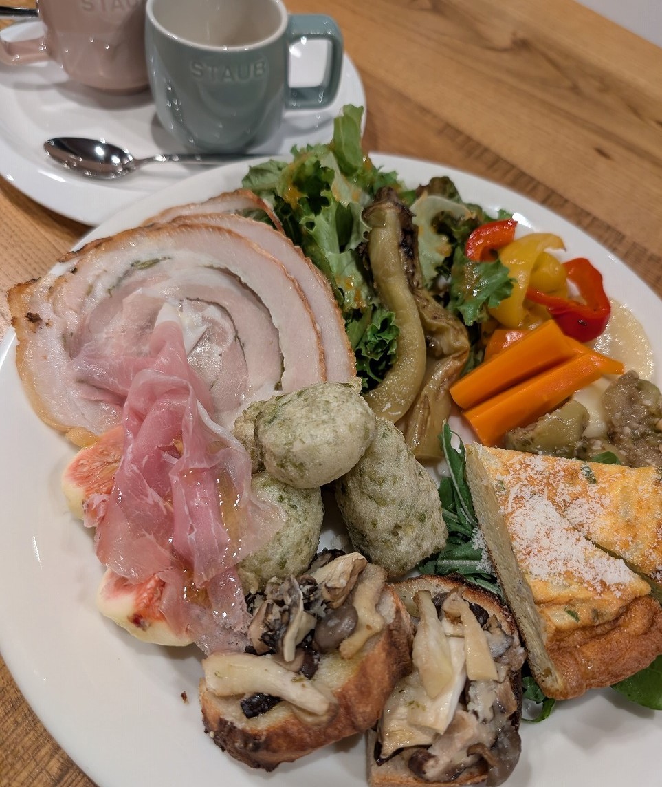 島根県松江市にオープンした『Pizzeria R』のメニュー