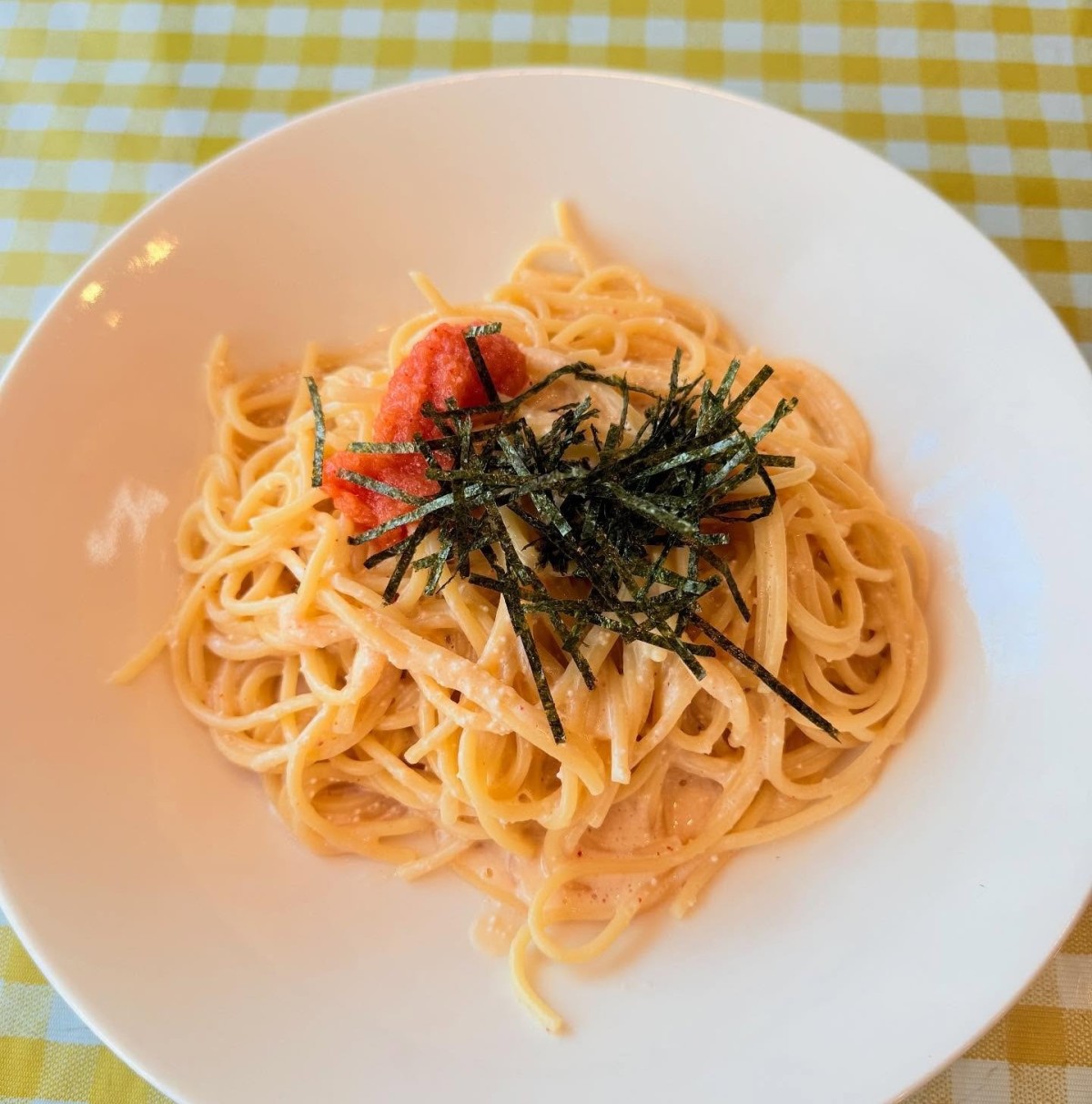 島根県益田市にオープンした『すなぎつねのきまぐれロールケーキっ茶』のパスタ