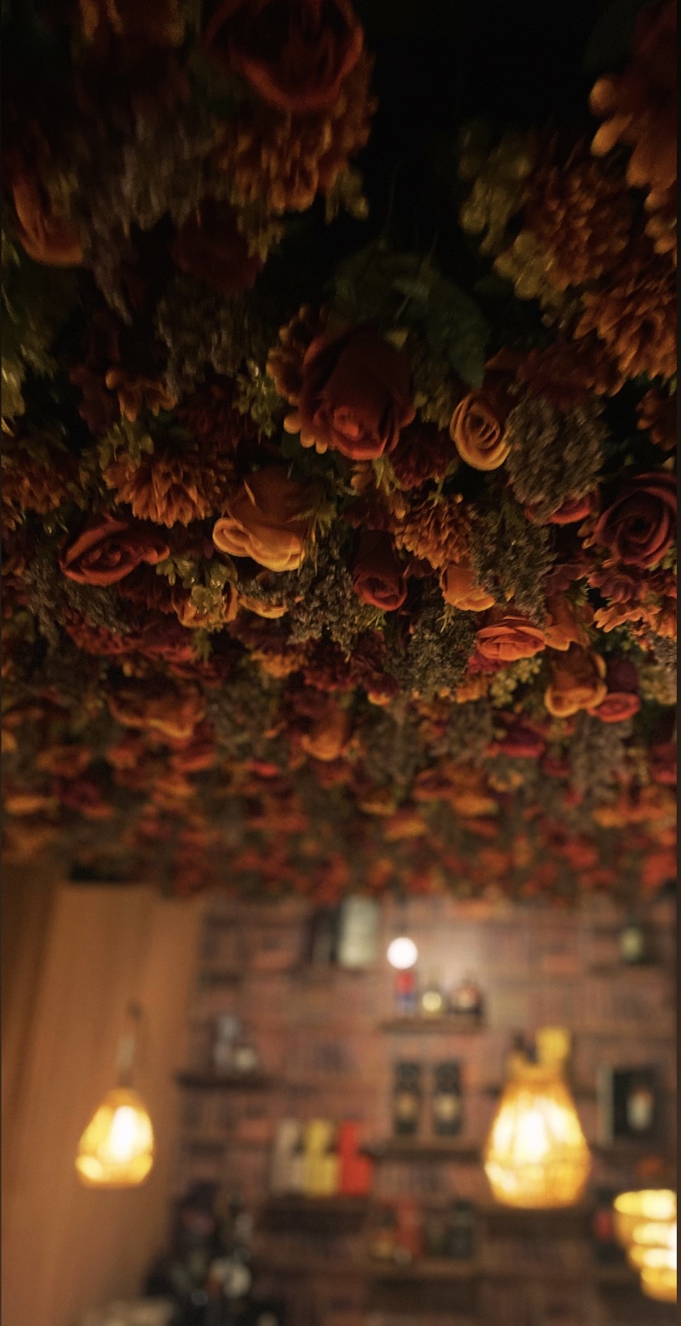 島根県松江市にオープンした『Bar the Garden』の店内の様子