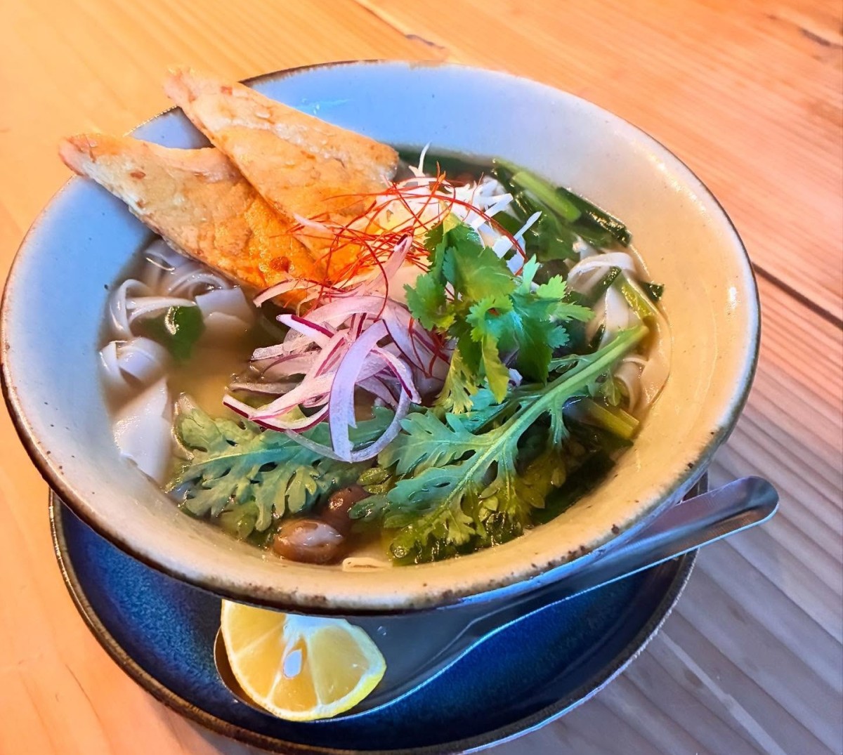 鳥取県倉吉市のフォー専門店『フォー屋れんげ』のメニュー