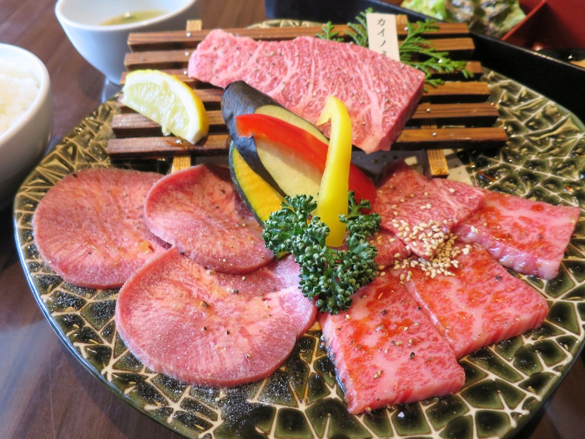 島根県松江市の焼肉店『焼肉韓食房だんだん 松江田和山店』のメニュー