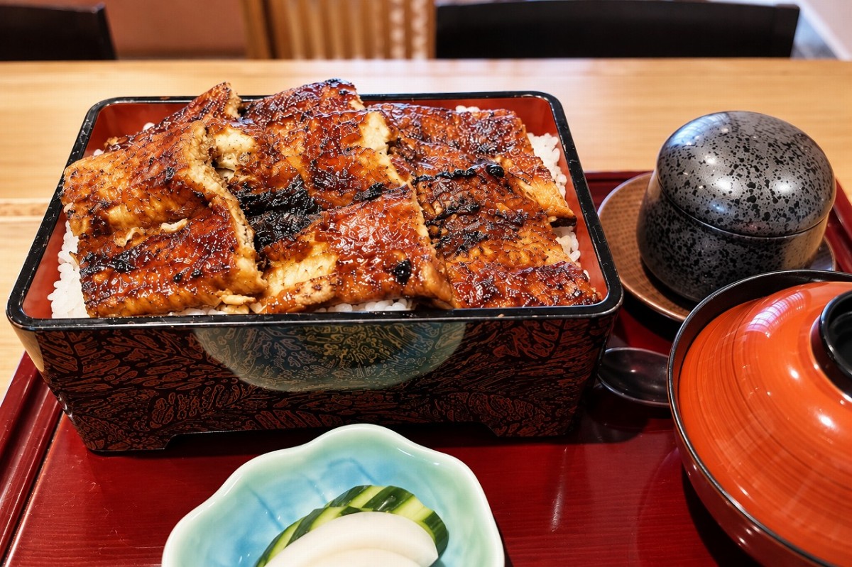島根県出雲市斐川町にある日本料理店『ほう吉』のうな重