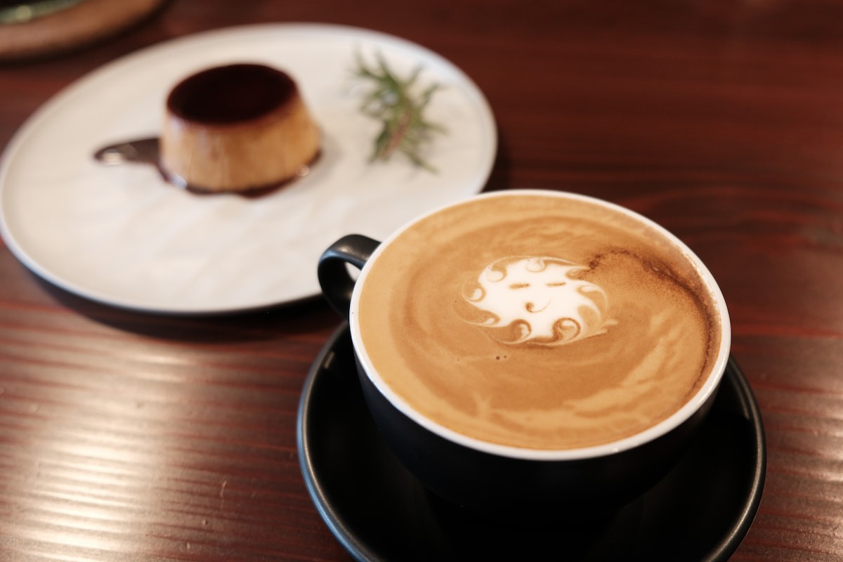 島根県松江市のカフェ『マタハリコーヒー』のカフェラテ