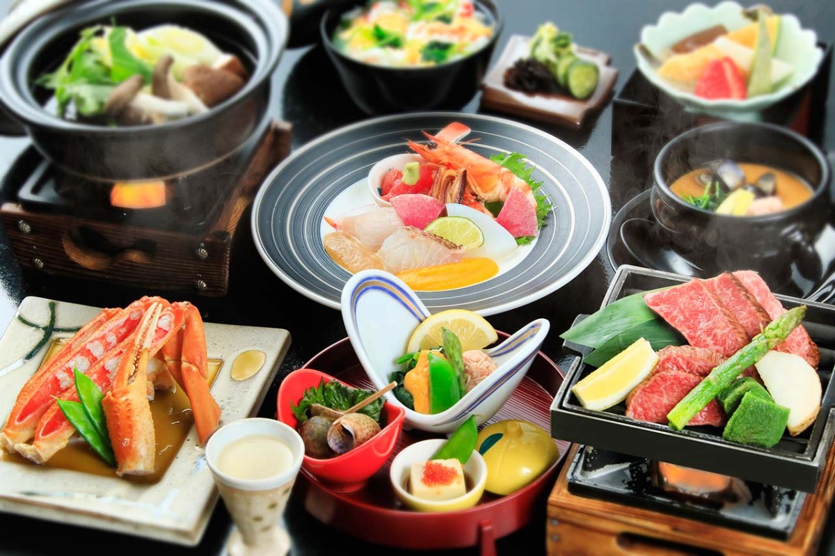鳥取県米子市の温泉旅館『皆生風雅』で提供される会席料理