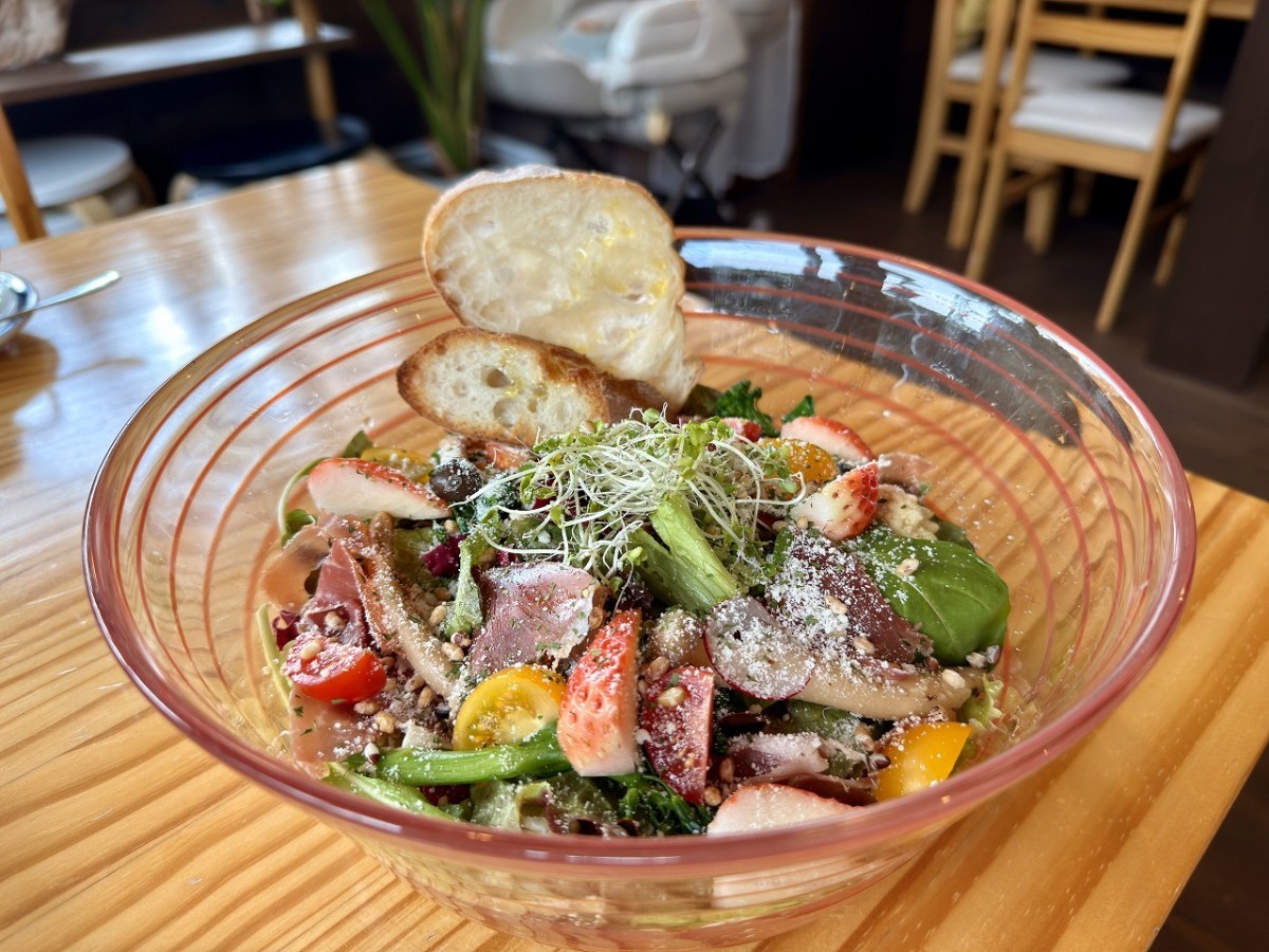 鳥取県米子市の『食堂市場』のメニュー