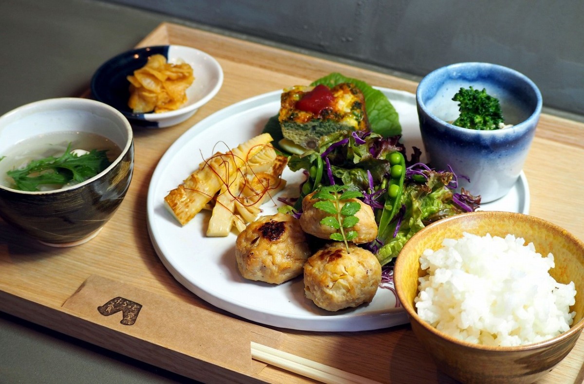 鳥取県米子市の『ふらっと食堂』のメニュー